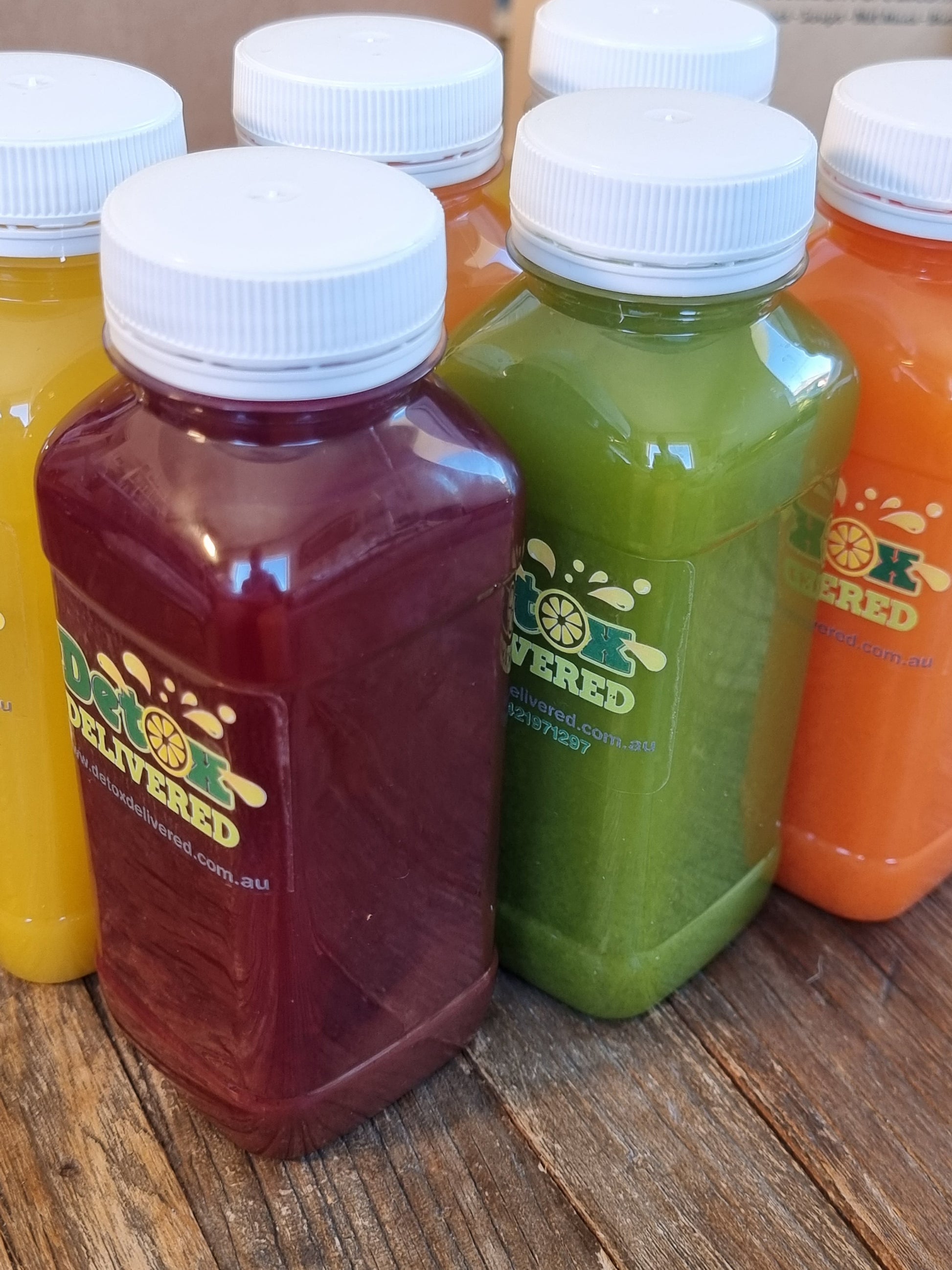 Fresh juices for a Detox Delivered Juice cleanse